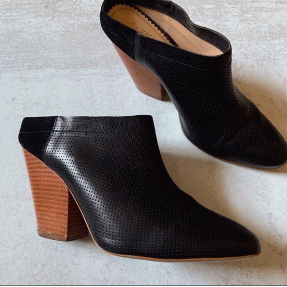 Miss Albright black slip on Mules size 11